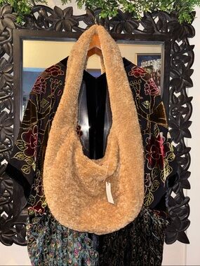 Anthropology Faux-Shearling Hobo Tote Bag in Camel